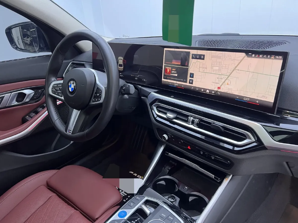 2024 BMW i3 BEV 70KWH,autocango,china used car exporter,china ev exporter,chinese used car exporter,chinese used ev exporter