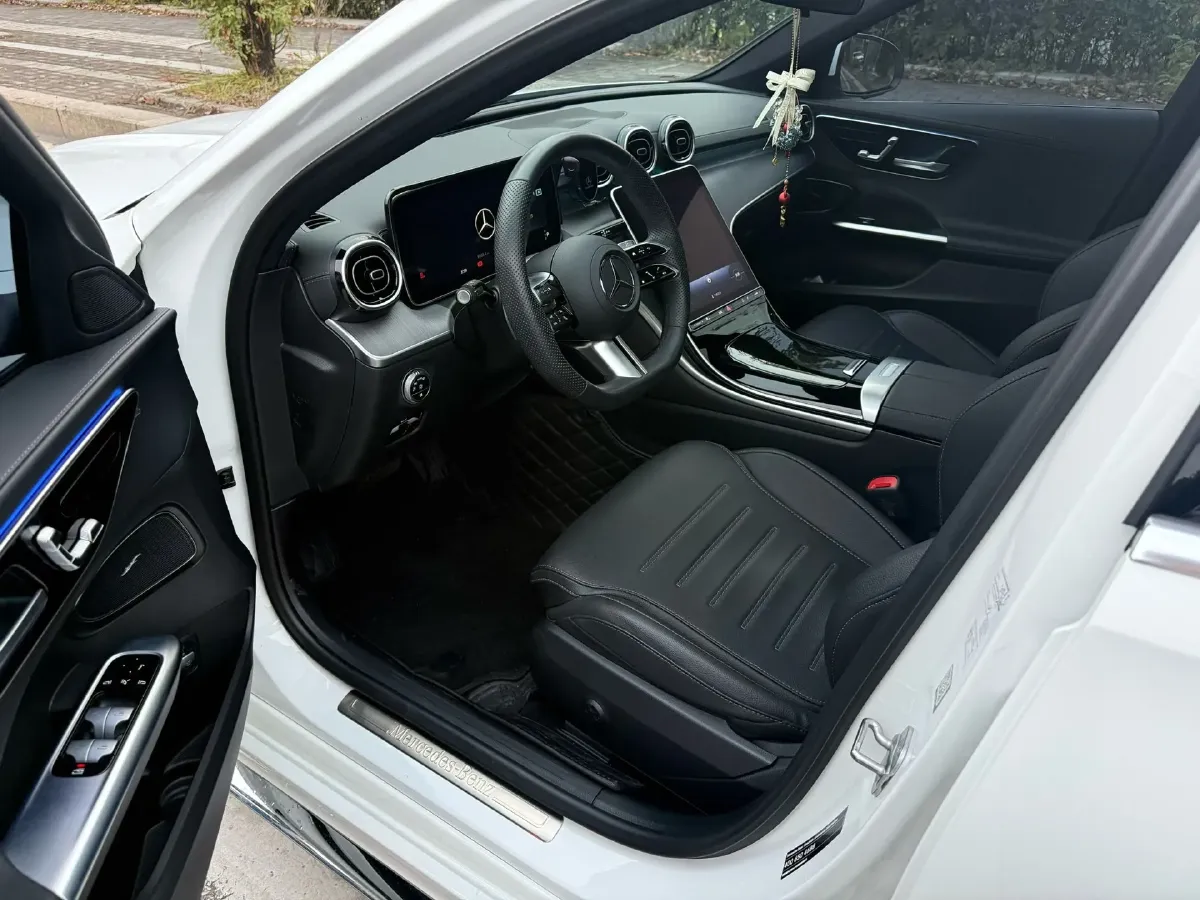 2024 Mercedes-Benz C Class 1.5T 170HP L4 9AT,autocango,china used car exporter,china ev exporter,chinese used car exporter,chinese used ev exporter