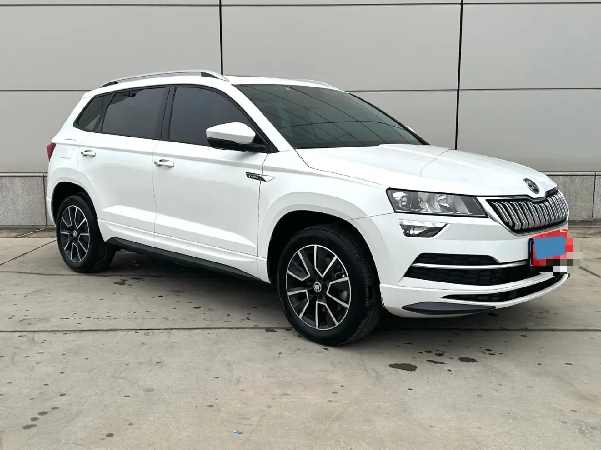 2024 Skoda Karoq 1.4T 150HP L4 7DCT,autocango,china used car exporter,china ev exporter,chinese used car exporter,chinese used ev exporter