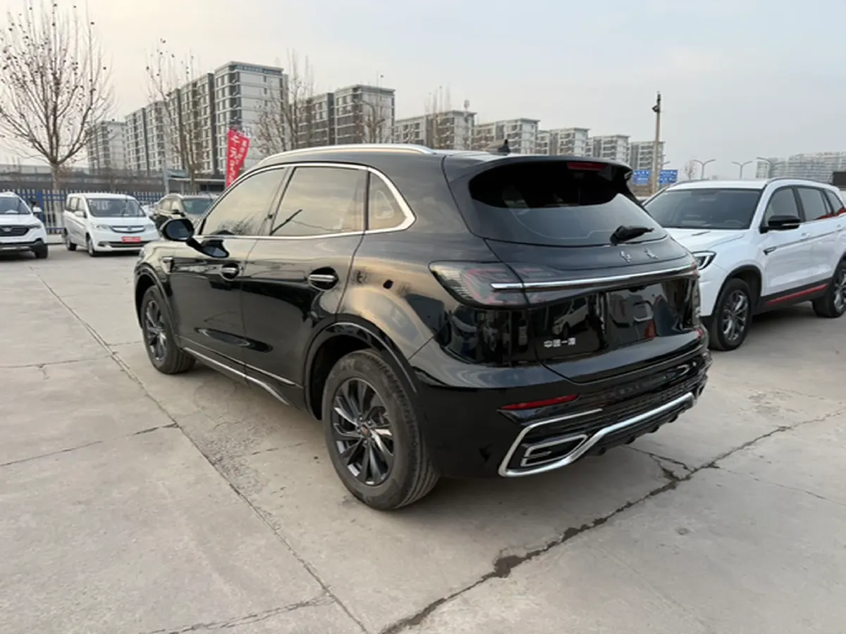 2023 HongQi HS5 2.0T 252HP L4 8AT,autocango,china used car exporter,china ev exporter,chinese used car exporter,chinese used ev exporter
