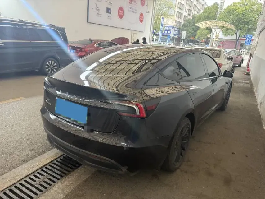 2025 Tesla Model 3 BEV 62.5KWH,autocango,china used car exporter,china ev exporter,chinese used car exporter,chinese used ev exporter