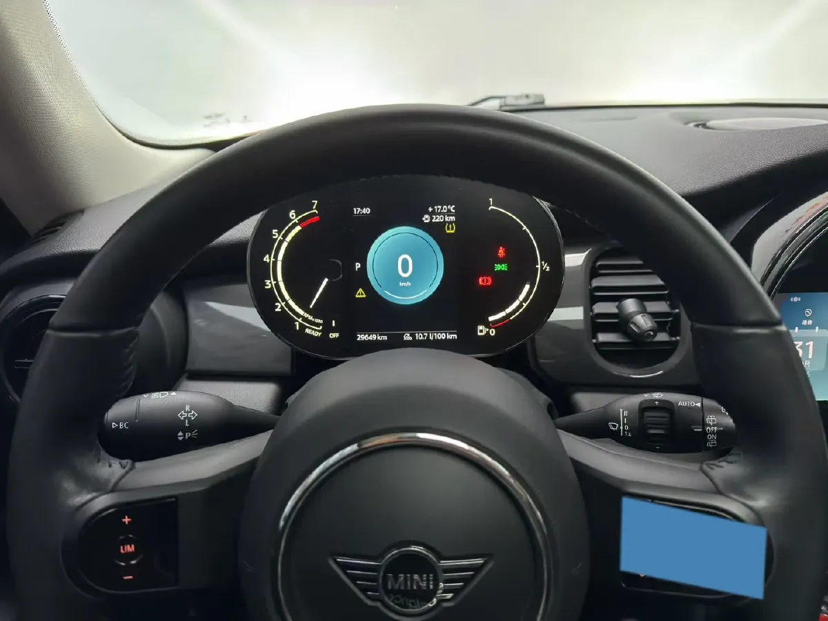 2022 MINI MINI 1.5T 102HP L3 7DCT,autocango,china used car exporter,china ev exporter,chinese used car exporter,chinese used ev exporter