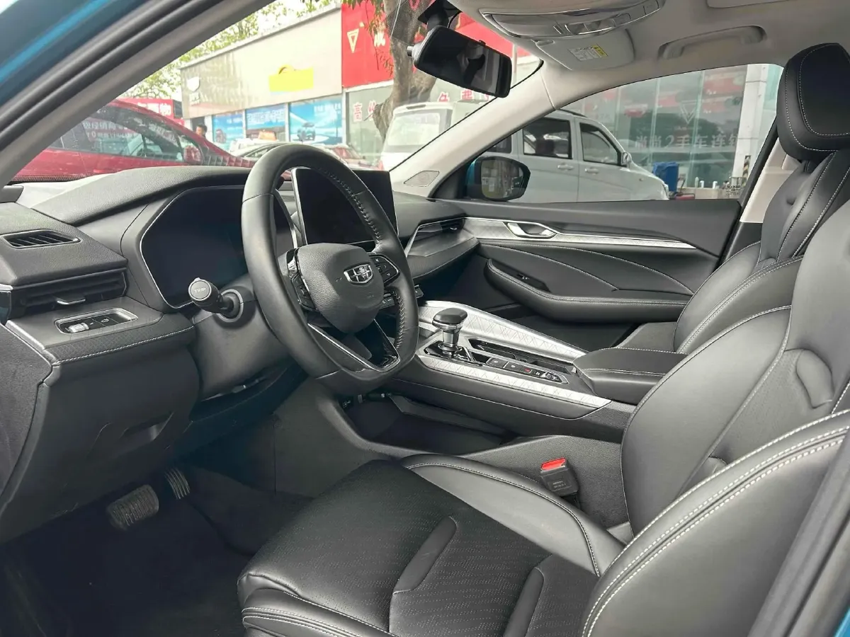 2021 Geely Preface 2.0T 190HP L4 7DCT,autocango,china used car exporter,china ev exporter,chinese used car exporter,chinese used ev exporter