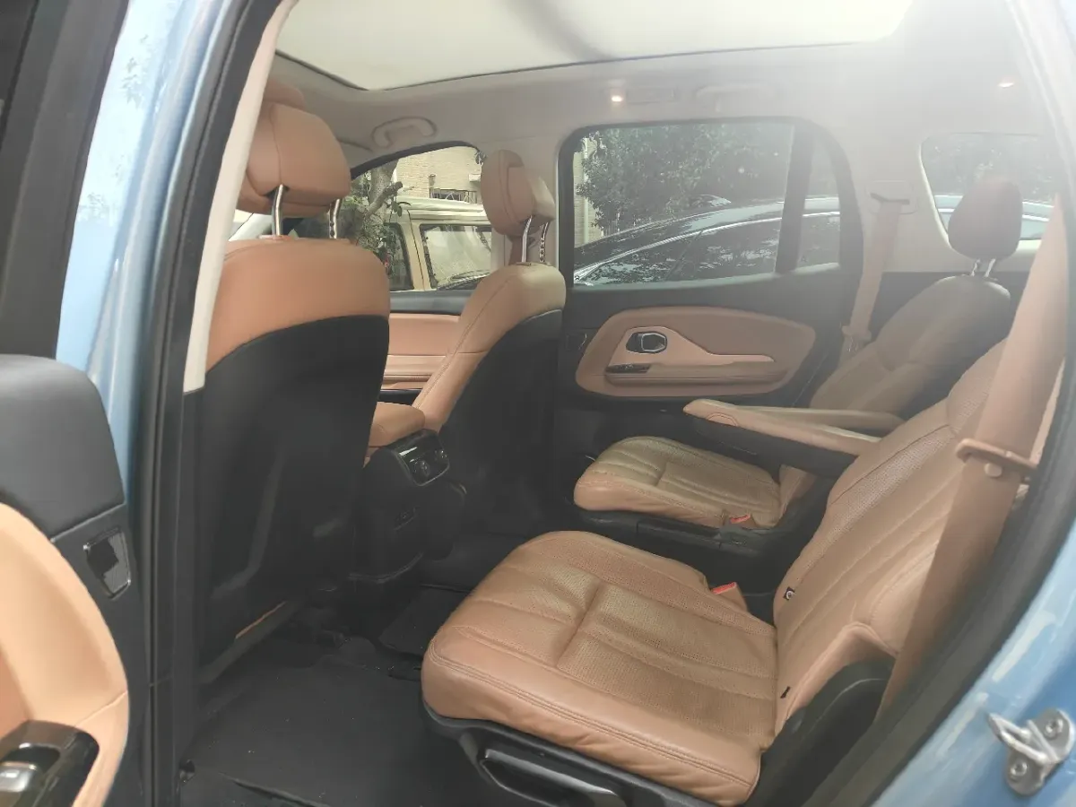 2018 NIO ES8 BEV 70KWH,autocango,china used car exporter,china ev exporter,chinese used car exporter,chinese used ev exporter