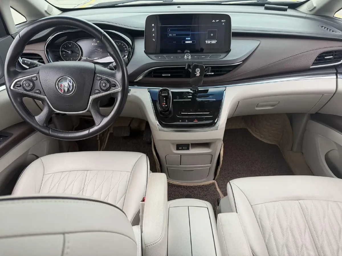 2021 Buick GL8 2.0T 237HP L4 9AT,autocango,china used car exporter,china ev exporter,chinese used car exporter,chinese used ev exporter