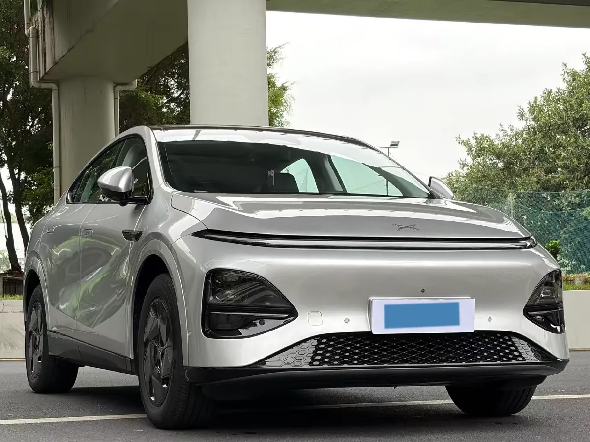 2025 Xpeng G6 BEV 68.5KWH,autocango,china used car exporter,china ev exporter,chinese used car exporter,chinese used ev exporter