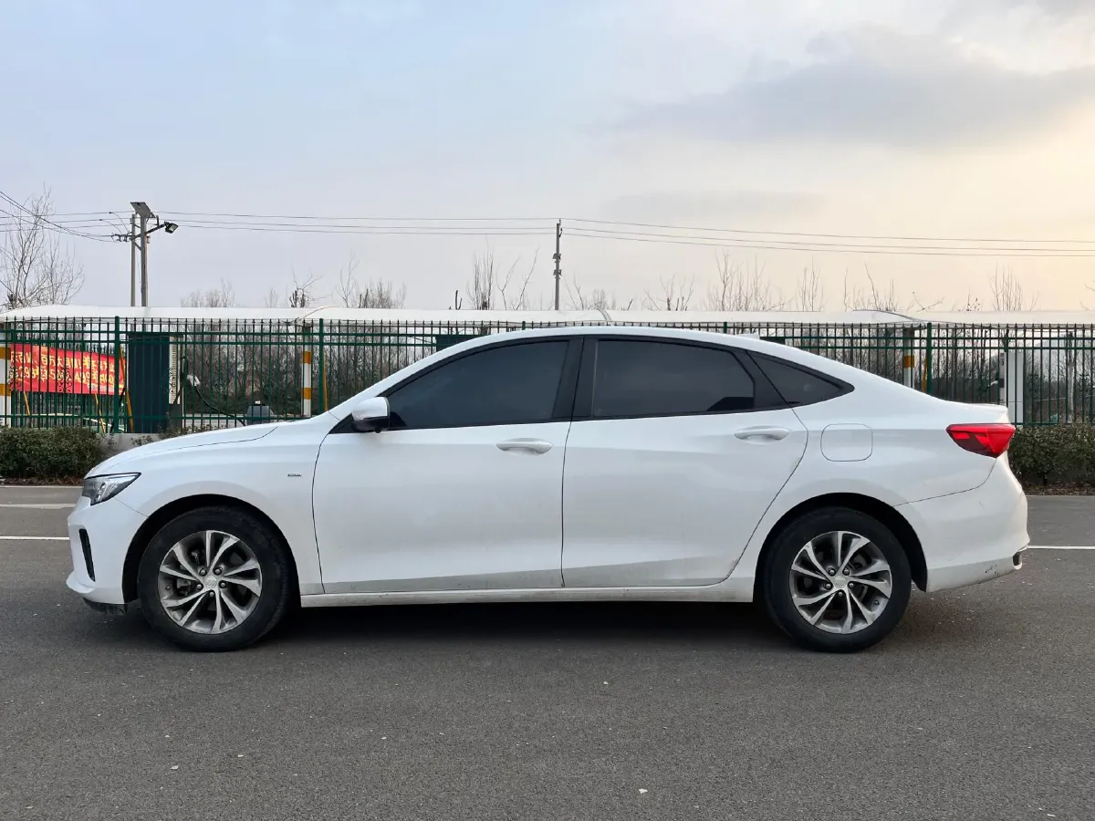 2022 Buick Verano 1.5T 184HP L4 CVT,autocango,china used car exporter,china ev exporter,chinese used car exporter,chinese used ev exporter