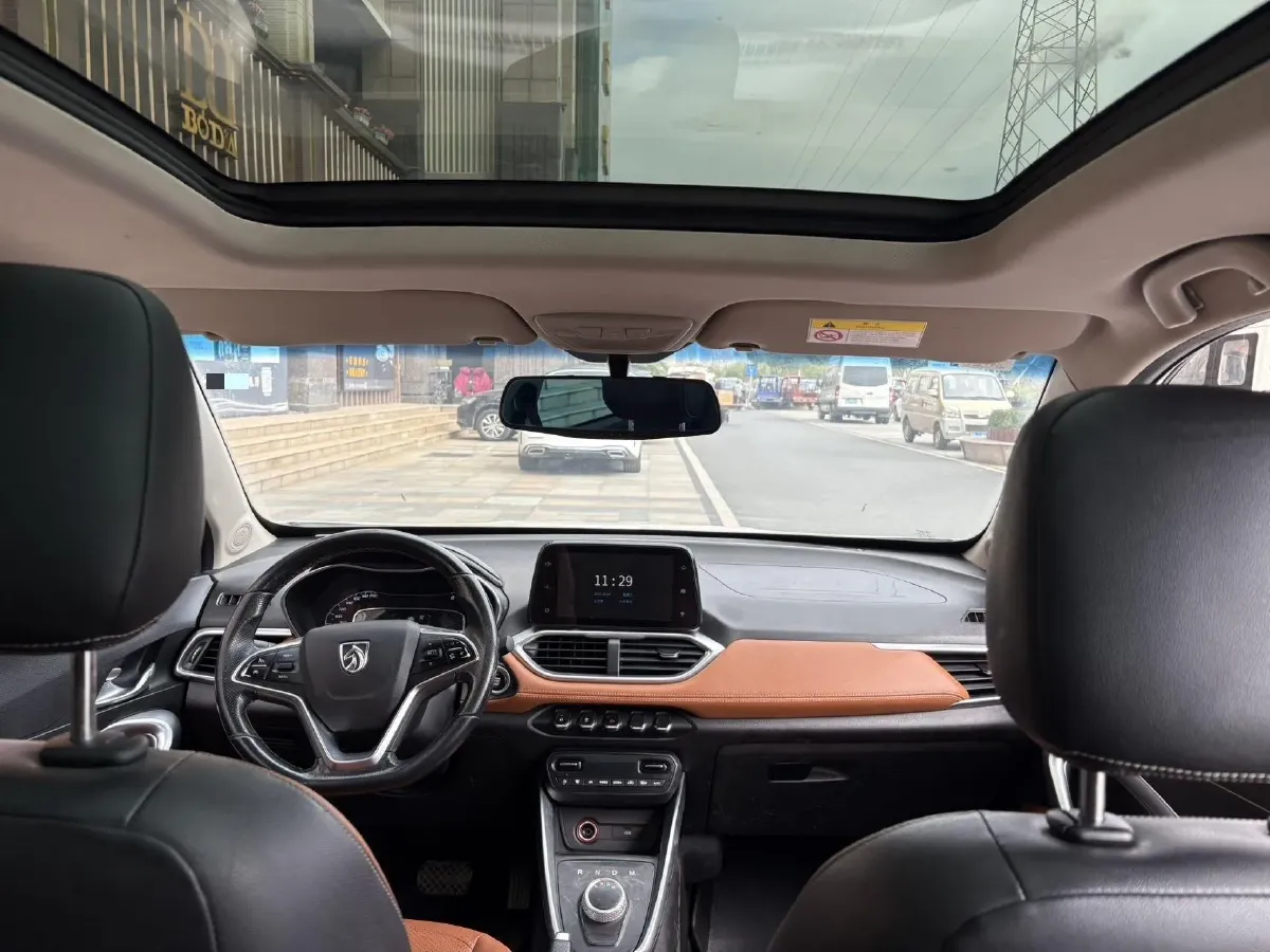 2018 BaoJun 510 1.5L 112HP L4 5AMT,autocango,china used car exporter,china ev exporter,chinese used car exporter,chinese used ev exporter