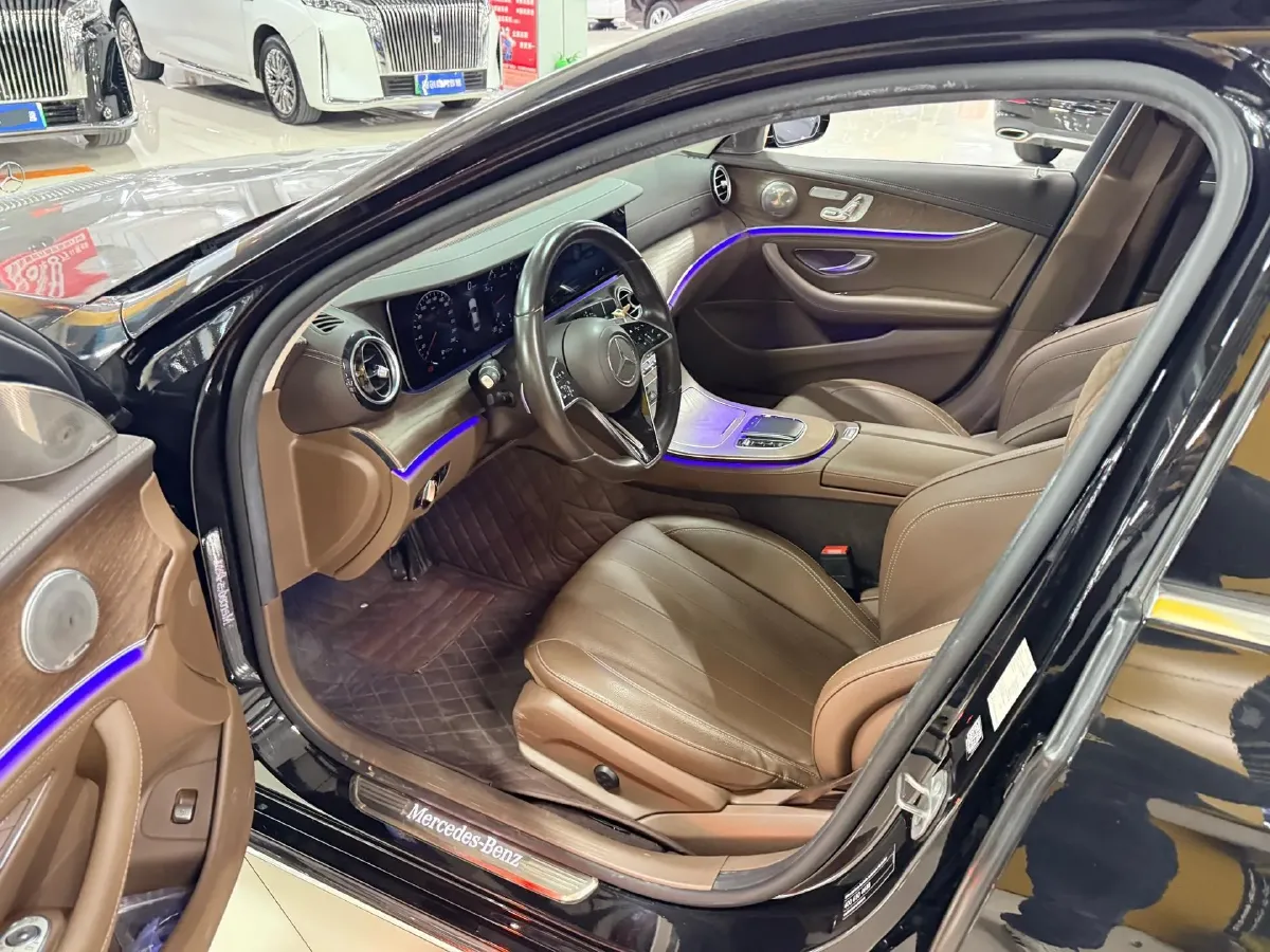 2021 Mercedes-Benz E Class 2.0T 258HP L4 9AT,autocango,china used car exporter,china ev exporter,chinese used car exporter,chinese used ev exporter