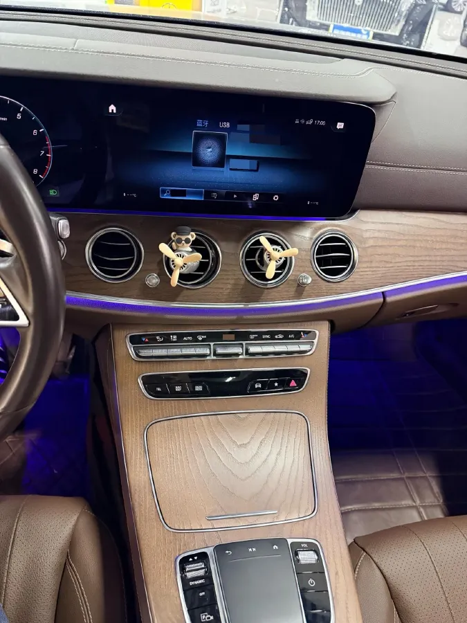 2021 Mercedes-Benz E Class 2.0T 258HP L4 9AT,autocango,china used car exporter,china ev exporter,chinese used car exporter,chinese used ev exporter