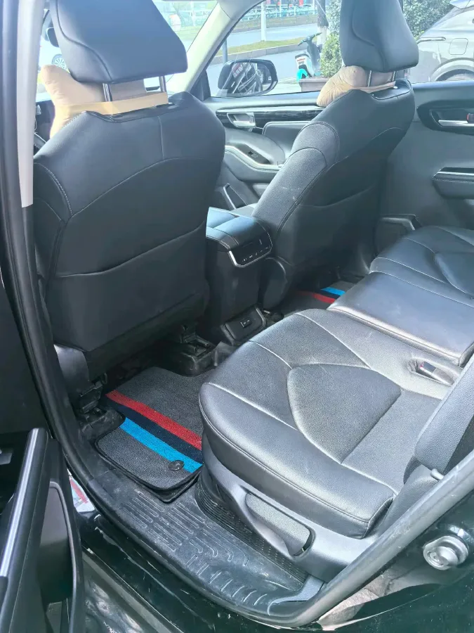 2022 Toyota Highlander 2.5L 192HP L4 E-CVT Hybrid,autocango,china used car exporter,china ev exporter,chinese used car exporter,chinese used ev exporter