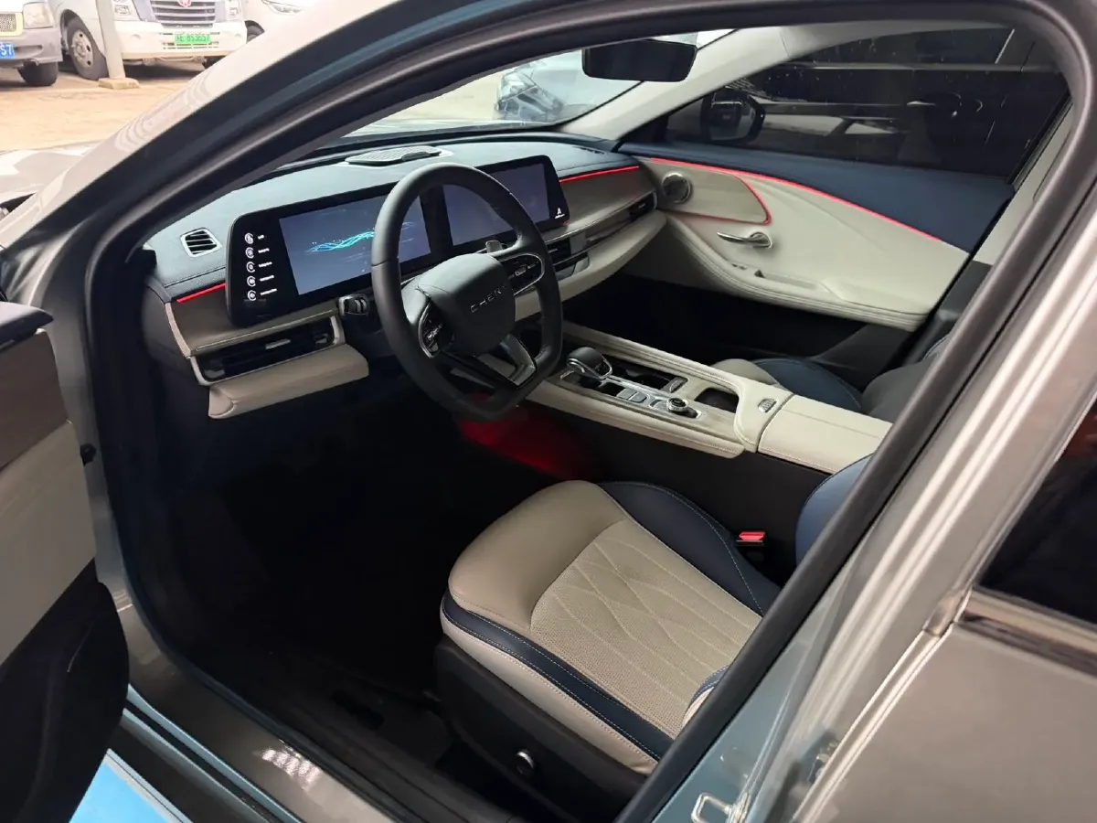 2022 Chery Arrizo 8 1.6T 197HP L4 7DCT,autocango,china used car exporter,china ev exporter,chinese used car exporter,chinese used ev exporter