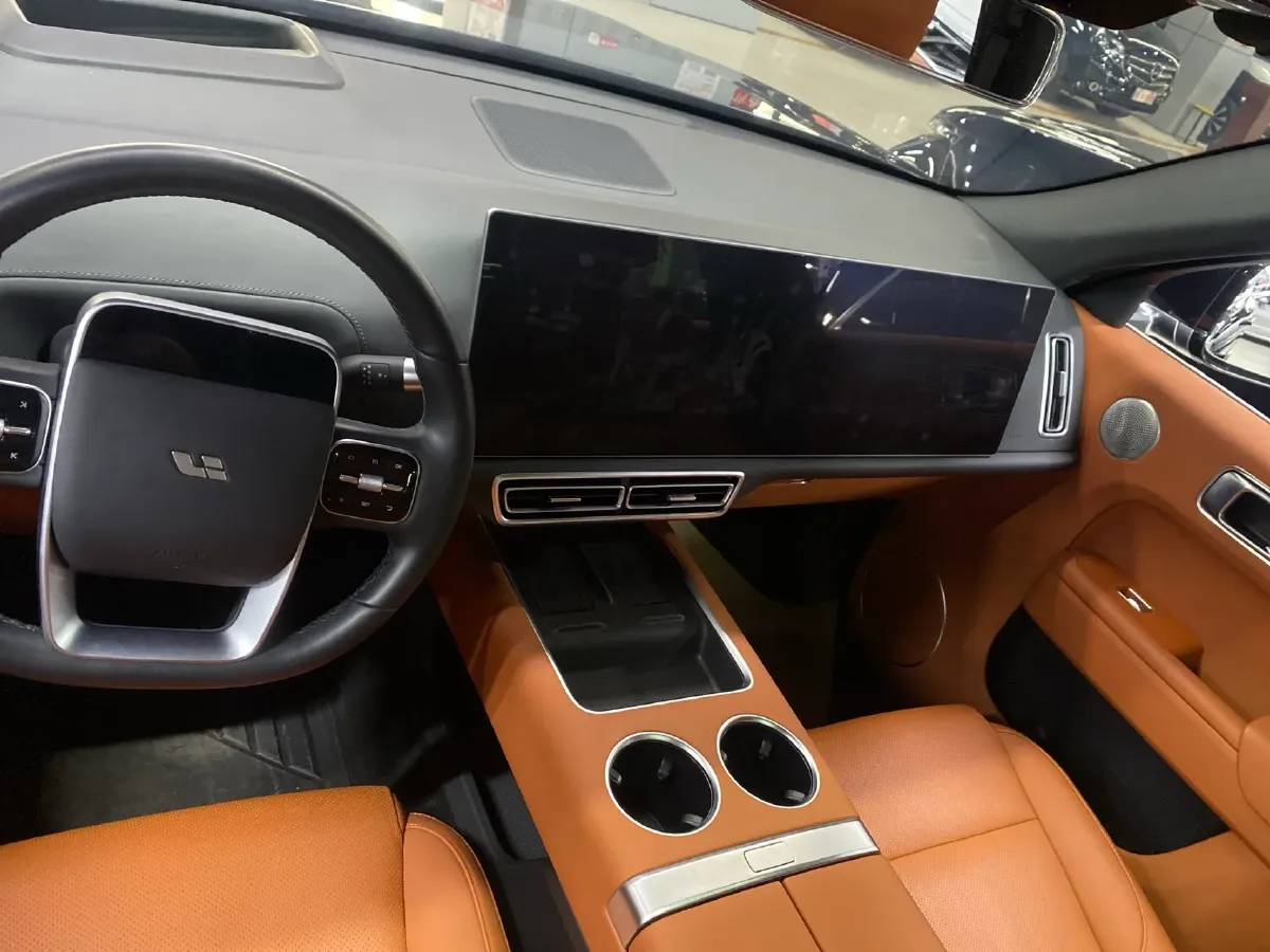 2024 Li L8 Range Extended 154HP REEV 42.8KWH,autocango,china used car exporter,china ev exporter,chinese used car exporter,chinese used ev exporter