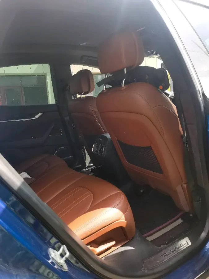 2021 Audi A8 3.0T 340HP V6 8AT,autocango,china used car exporter,china ev exporter,chinese used car exporter,chinese used ev exporter