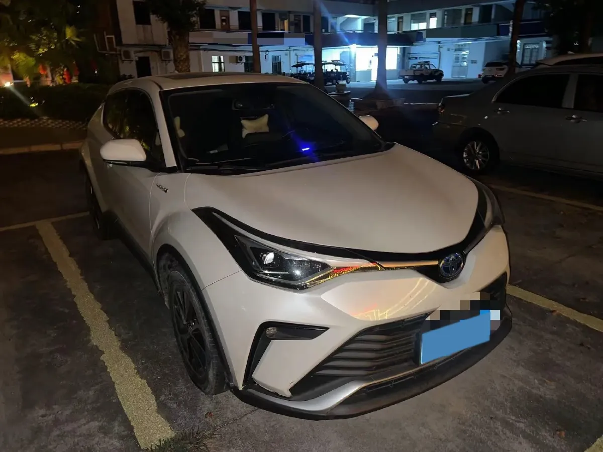 2021 Toyota Izoa 2.0L 146HP L4 E-CVT Hybrid,autocango,china used car exporter,china ev exporter,chinese used car exporter,chinese used ev exporter