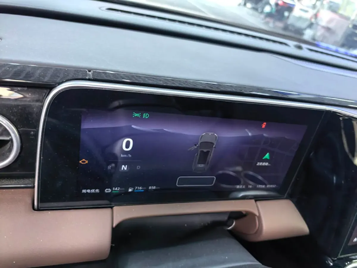 2023 Leapmotor C11 1.5L 95HP L4 REEV 43.74KWH,autocango,china used car exporter,china ev exporter,chinese used car exporter,chinese used ev exporter