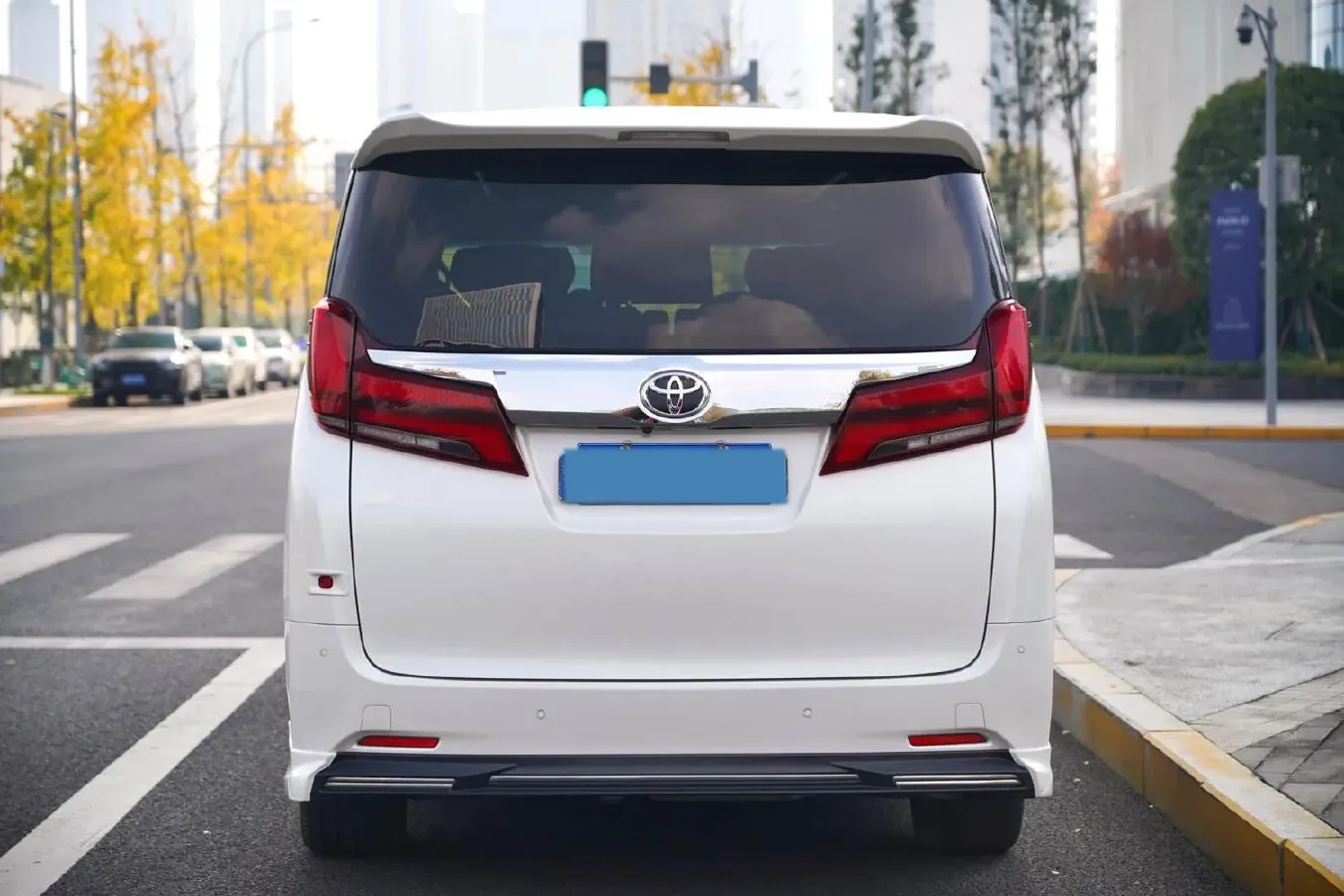 2018 Toyota Alphard 3.5L 301HP V6 8AT,autocango,china used car exporter,china ev exporter,chinese used car exporter,chinese used ev exporter