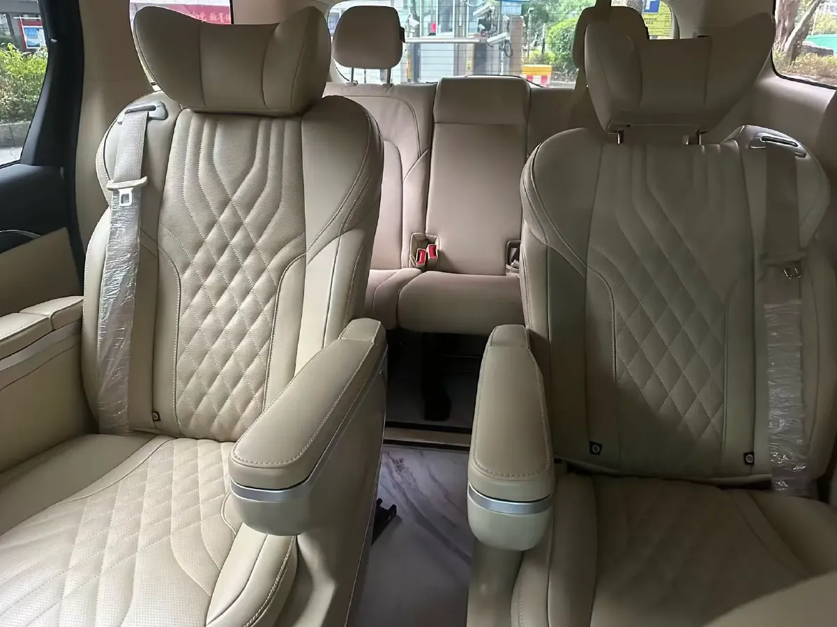 2023 Buick GL8 2.0T 237HP L4 9AT,autocango,china used car exporter,china ev exporter,chinese used car exporter,chinese used ev exporter