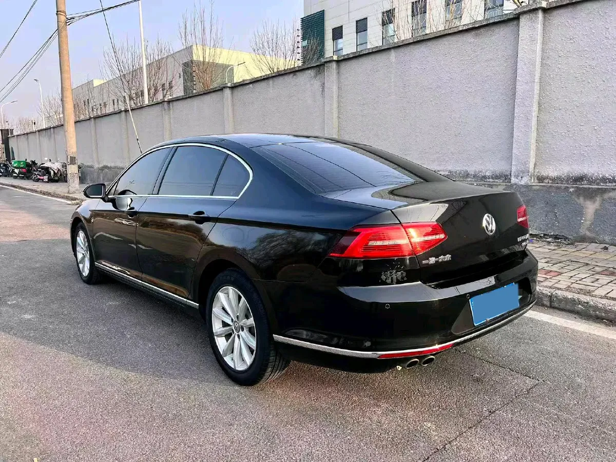 2018 Volkswagen Magotan 1.8T 180HP L4 7DCT,autocango,china used car exporter,china ev exporter,chinese used car exporter,chinese used ev exporter