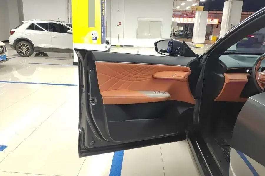 2023 Deepal S07 1.5L 95HP L4 REEV 31.73KWH,autocango,china used car exporter,china ev exporter,chinese used car exporter,chinese used ev exporter