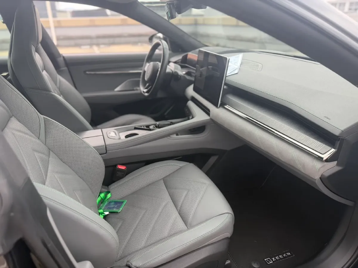 2023 Zeekr 001 BEV 86KWH,autocango,china used car exporter,china ev exporter,chinese used car exporter,chinese used ev exporter