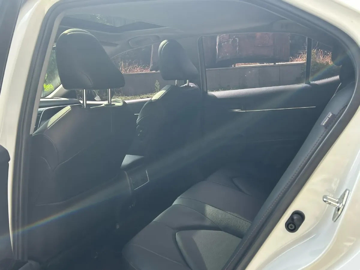 2021 Toyota Camry 2.0L 178HP L4 CVT,autocango,china used car exporter,china ev exporter,chinese used car exporter,chinese used ev exporter