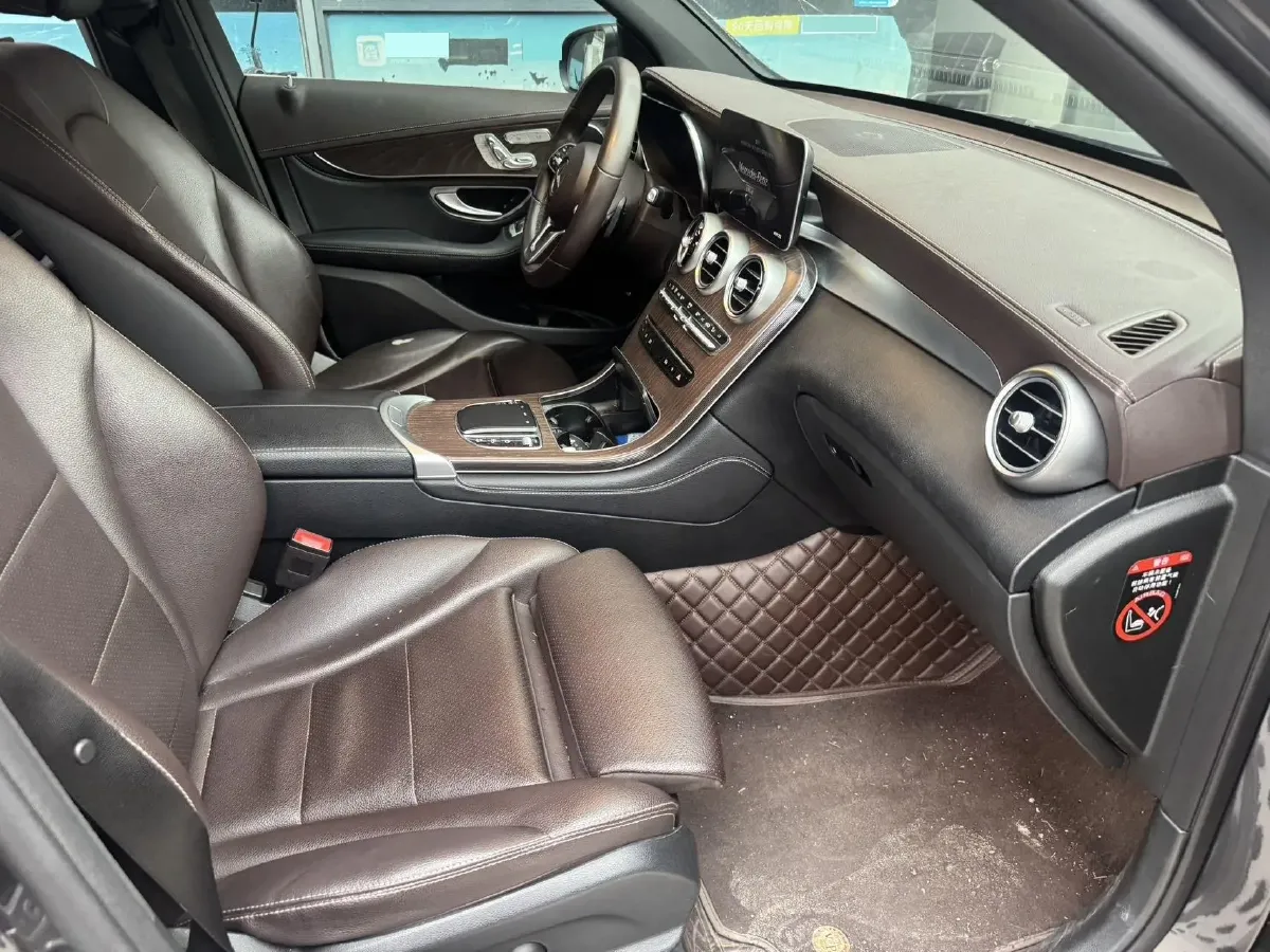 2020 Mercedes-Benz GLC Class 2.0T 258HP L4 9AT,autocango,china used car exporter,china ev exporter,chinese used car exporter,chinese used ev exporter