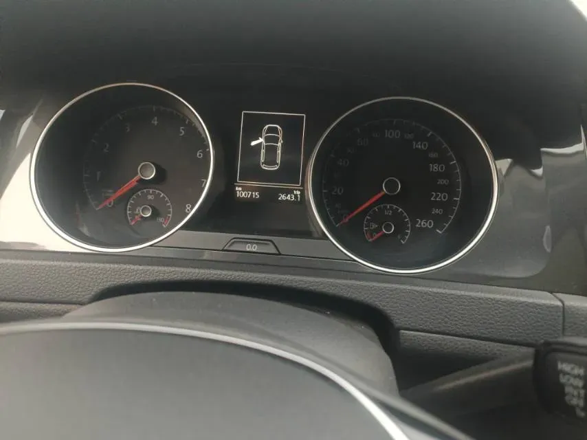 2019 Brilliance Auto V7 1.8T 231HP L4 7DCT,autocango,china used car exporter,china ev exporter,chinese used car exporter,chinese used ev exporter