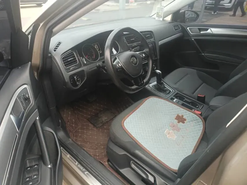 2019 Brilliance Auto V7 1.8T 231HP L4 7DCT,autocango,china used car exporter,china ev exporter,chinese used car exporter,chinese used ev exporter