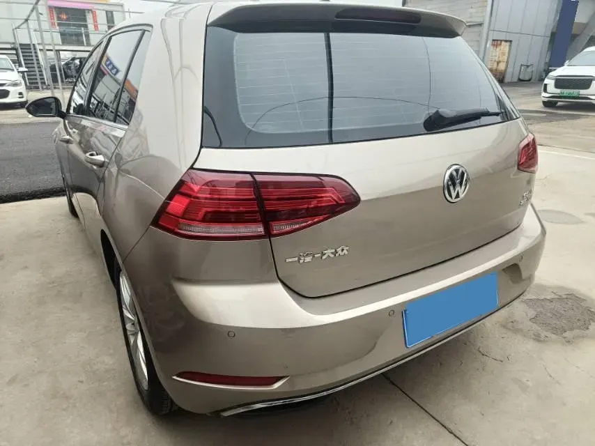 2019 Brilliance Auto V7 1.8T 231HP L4 7DCT,autocango,china used car exporter,china ev exporter,chinese used car exporter,chinese used ev exporter