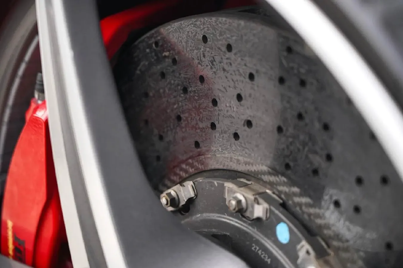 2011 Ferrari 458 4.5L 570HP V8 7DCT,autocango,china used car exporter,china ev exporter,chinese used car exporter,chinese used ev exporter