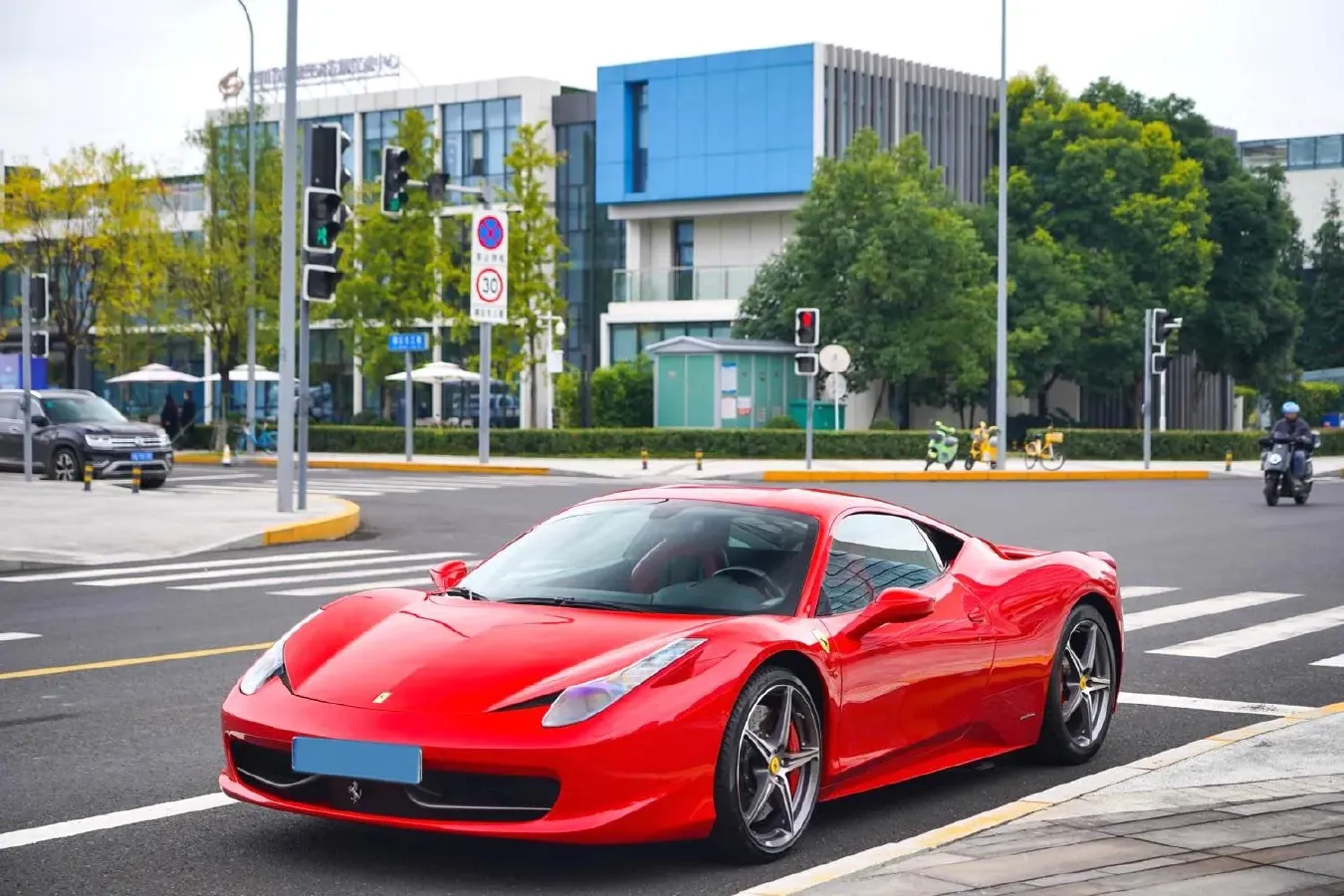 2011 Ferrari 458 4.5L 570HP V8 7DCT,autocango,china used car exporter,china ev exporter,chinese used car exporter,chinese used ev exporter
