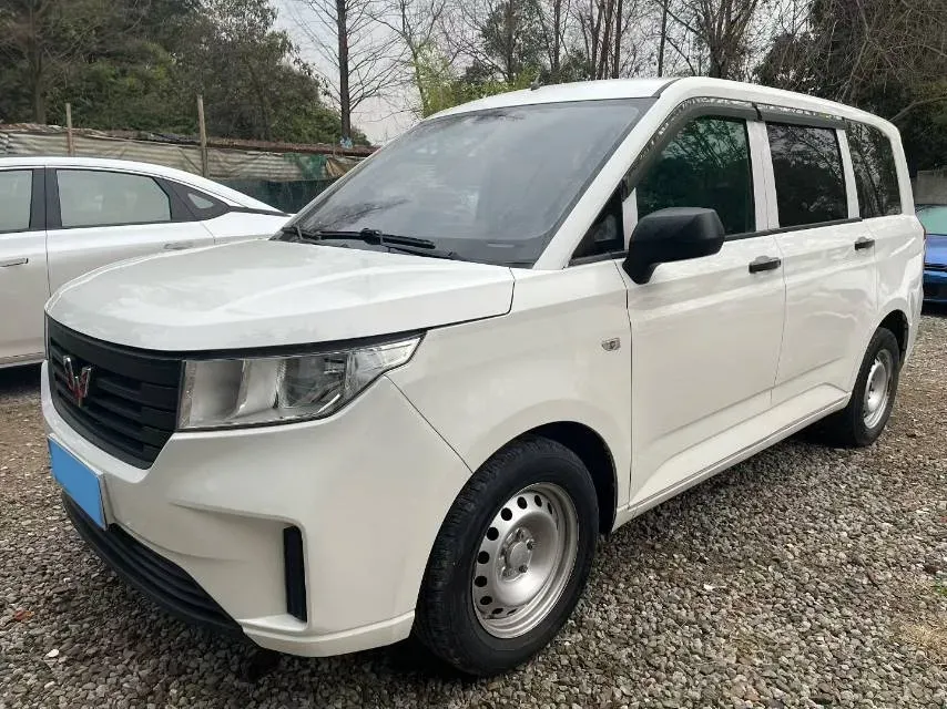 2018 WuLing HongGuang S3 1.5T 150HP L4 6MT,autocango,china used car exporter,china ev exporter,chinese used car exporter,chinese used ev exporter