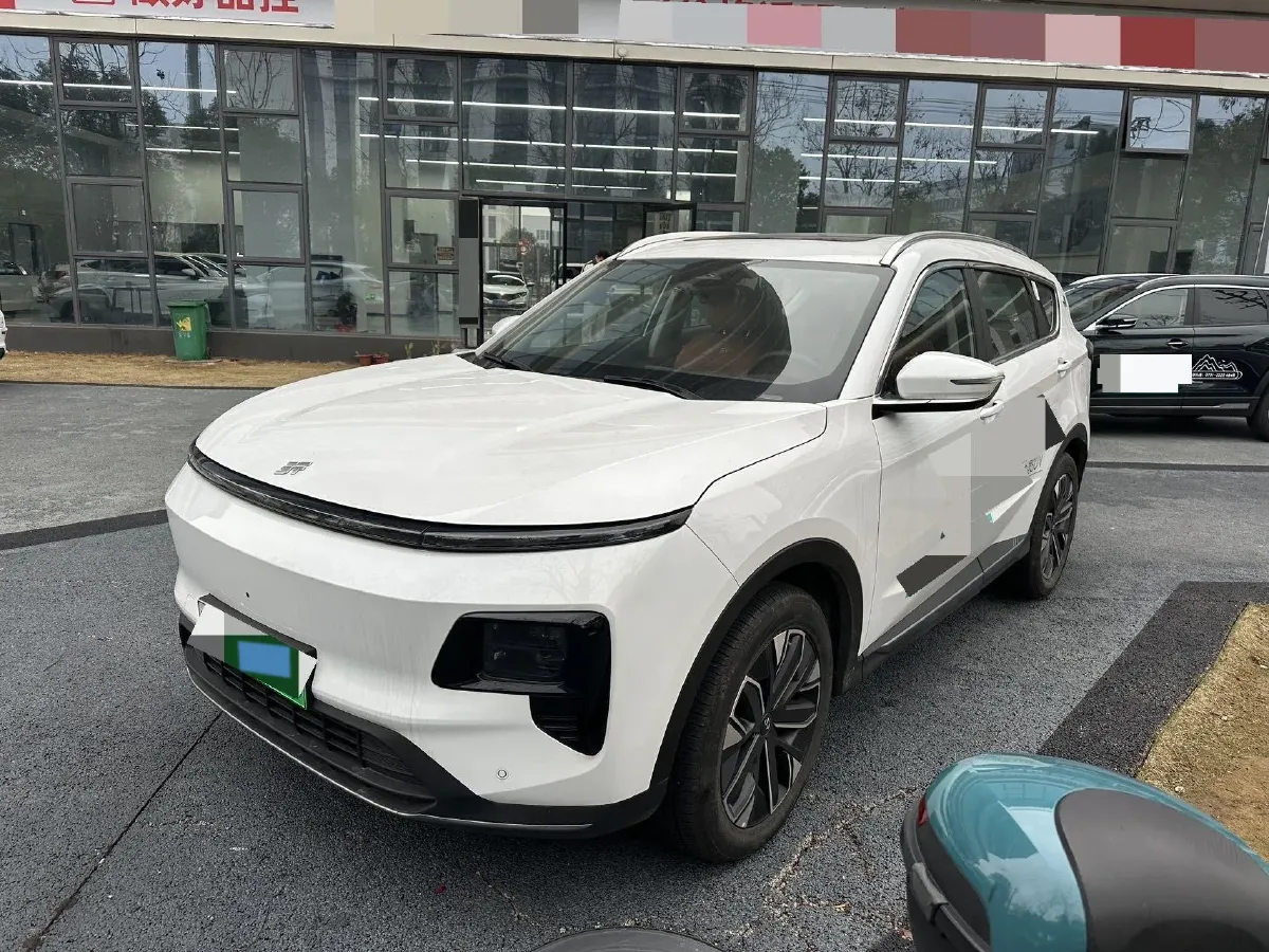 2024 Chery Tiggo8L 2.0T 254HP L4 8AT,autocango,china used car exporter,china ev exporter,chinese used car exporter,chinese used ev exporter
