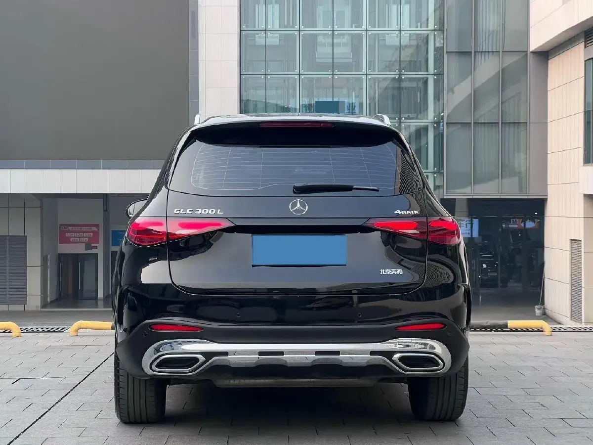 2023 Mercedes-Benz GLC Class 2.0T 258HP L4 9AT,autocango,china used car exporter,china ev exporter,chinese used car exporter,chinese used ev exporter