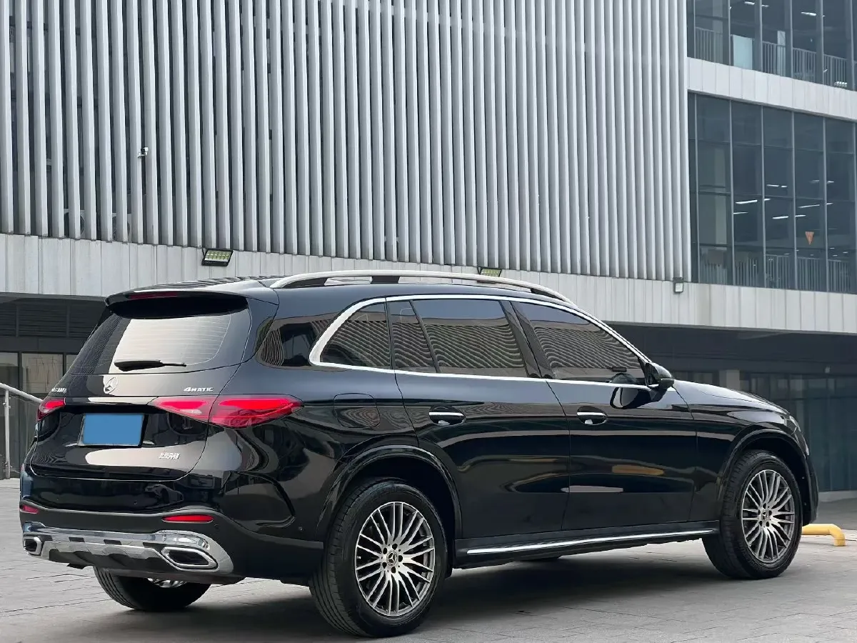 2023 Mercedes-Benz GLC Class 2.0T 258HP L4 9AT,autocango,china used car exporter,china ev exporter,chinese used car exporter,chinese used ev exporter