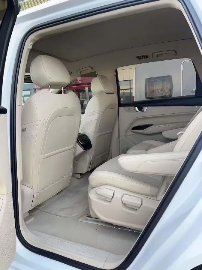 2020 WuLing KaiJie 1.5T 147HP L4 CVT,autocango,china used car exporter,china ev exporter,chinese used car exporter,chinese used ev exporter