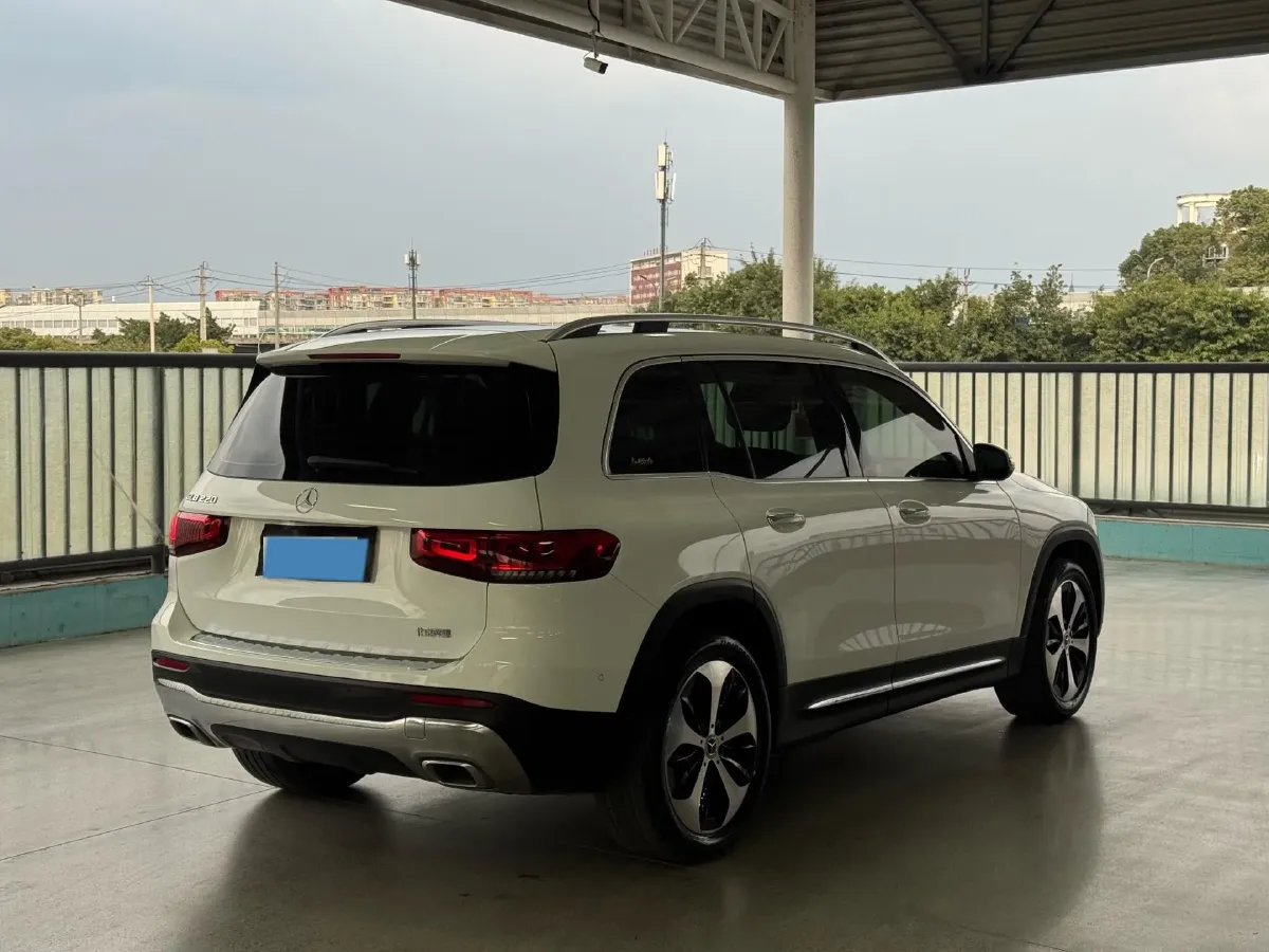 2021 Mercedes-Benz GLB Class 1.3T 163HP L4 7DCT,autocango,china used car exporter,china ev exporter,chinese used car exporter,chinese used ev exporter
