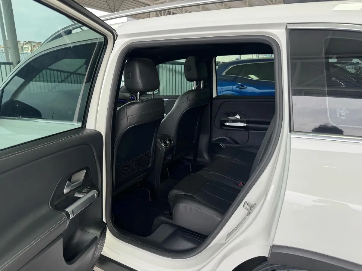 2021 Mercedes-Benz GLB Class 1.3T 163HP L4 7DCT,autocango,china used car exporter,china ev exporter,chinese used car exporter,chinese used ev exporter