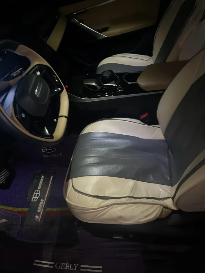 2023 Geely StarRay 1.5T 181HP L4 7DCT,autocango,china used car exporter,china ev exporter,chinese used car exporter,chinese used ev exporter