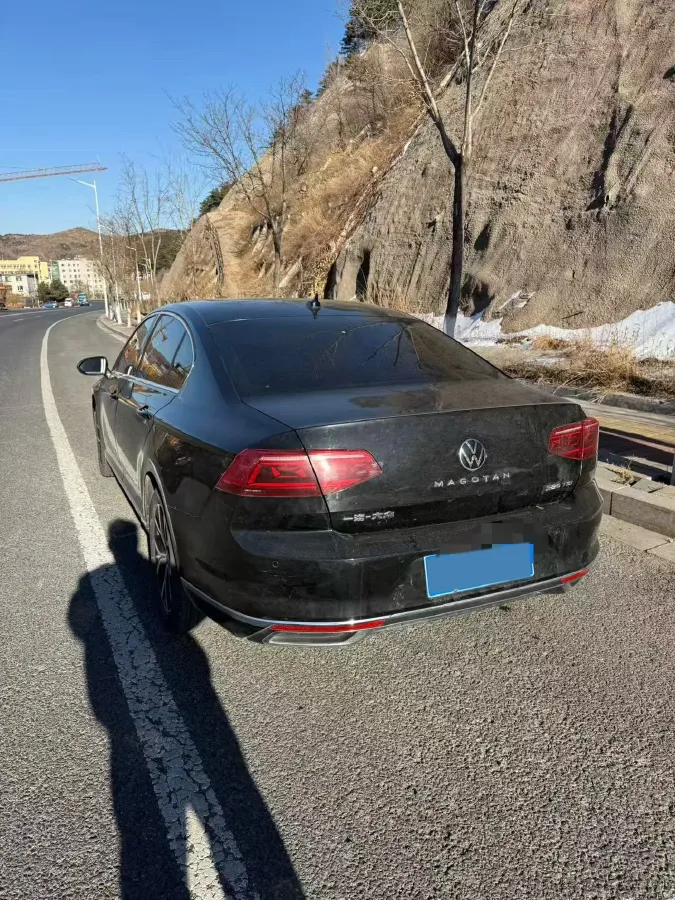 2020 Volkswagen Magotan 2.0T 186HP L4 7DCT,autocango,china used car exporter,china ev exporter,chinese used car exporter,chinese used ev exporter