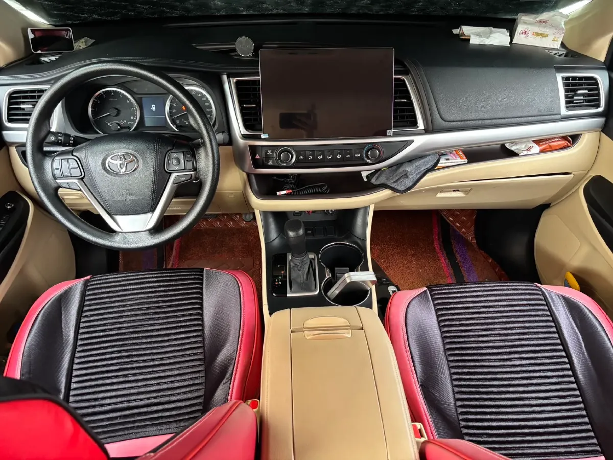 2021 Toyota Highlander 2.0T 220HP L4 6AT,autocango,china used car exporter,china ev exporter,chinese used car exporter,chinese used ev exporter