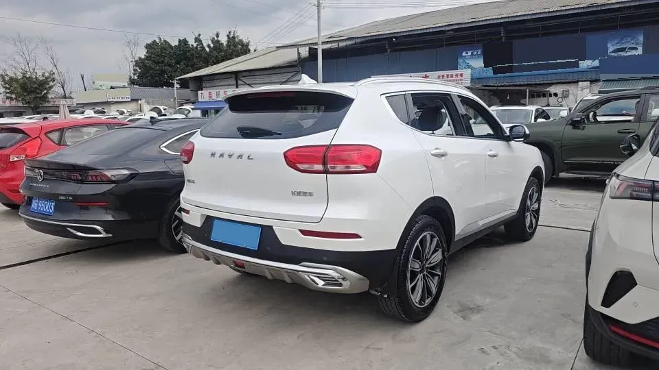 2020 Haval H6 1.5T 169HP L4 7DCT,autocango,china used car exporter,china ev exporter,chinese used car exporter,chinese used ev exporter