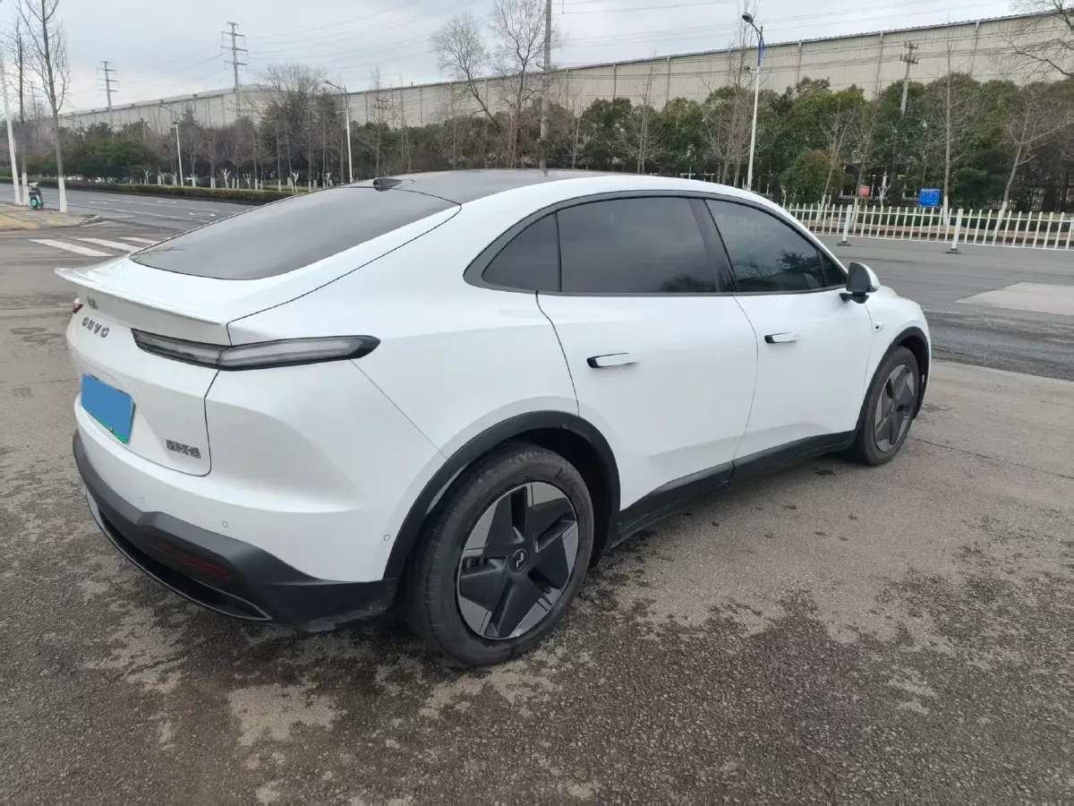 2023 LanDian E5 1.5L 110HP L4 E-CVT PHEV 17.52KWH,autocango,china used car exporter,china ev exporter,chinese used car exporter,chinese used ev exporter