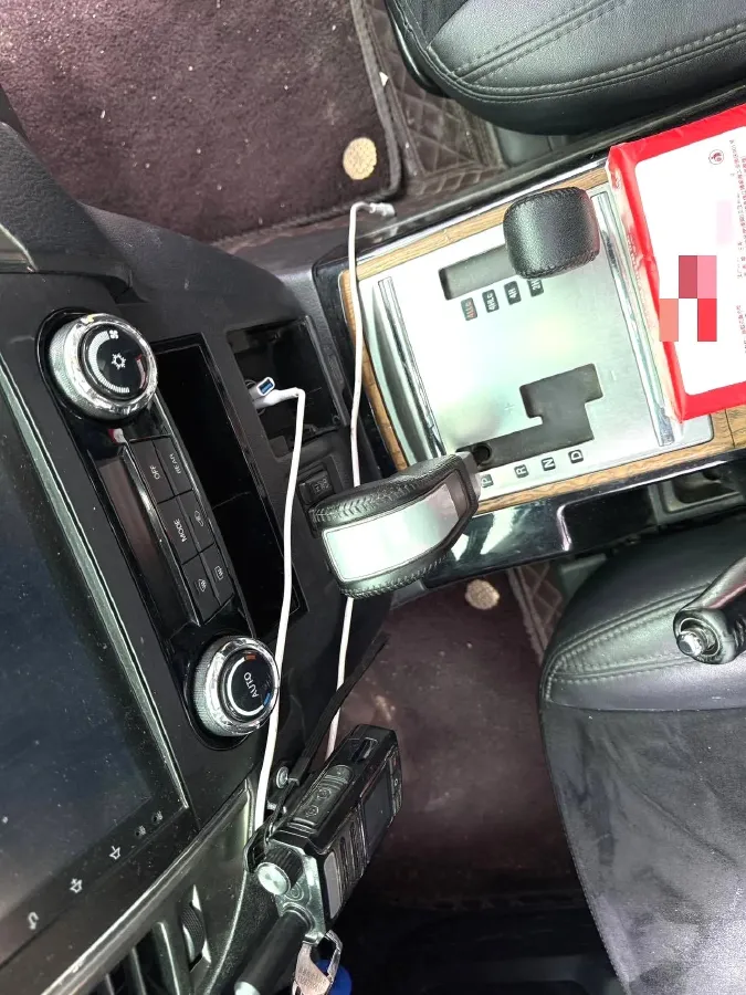 2018 Mitsubishi Pajero 3.0L 174HP V6 5AT,autocango,china used car exporter,china ev exporter,chinese used car exporter,chinese used ev exporter