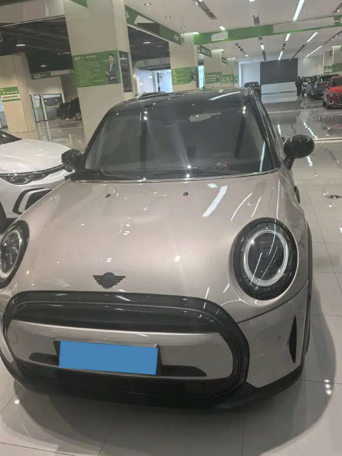 2023 MINI MINI 1.5T 136HP L3 7DCT,autocango,china used car exporter,china ev exporter,chinese used car exporter,chinese used ev exporter
