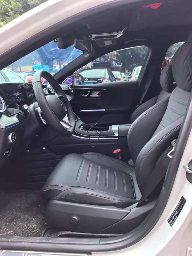 2025 Mercedes-Benz C Class 1.5T 204HP L4 9AT,autocango,china used car exporter,china ev exporter,chinese used car exporter,chinese used ev exporter