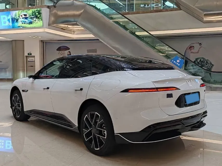 2025 Avatr 06 BEV,autocango,china used car exporter,china ev exporter,chinese used car exporter,chinese used ev exporter