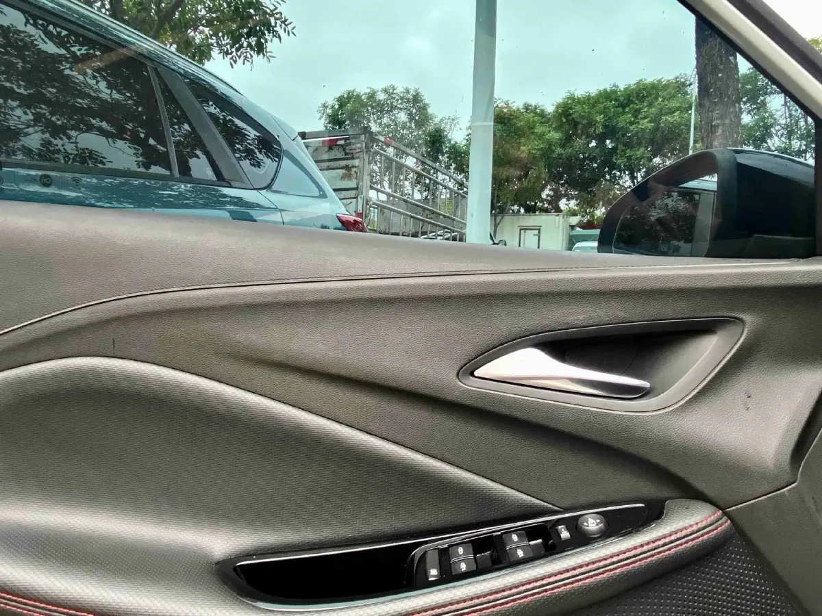 2023 Jetour X70 PRO 2.0T 254HP L4 7DCT,autocango,china used car exporter,china ev exporter,chinese used car exporter,chinese used ev exporter