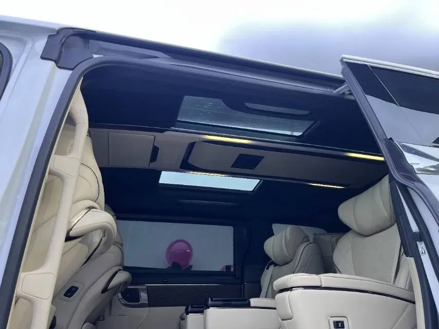 2024 Toyota Alphard 2.5L 190HP L4 E-CVT Hybrid,autocango,china used car exporter,china ev exporter,chinese used car exporter,chinese used ev exporter